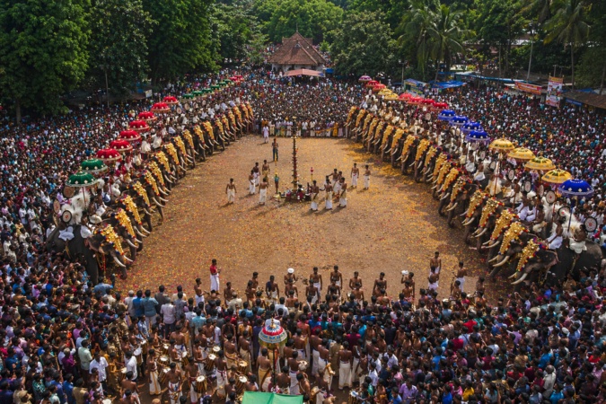 kollam pooram ai prompt 5
